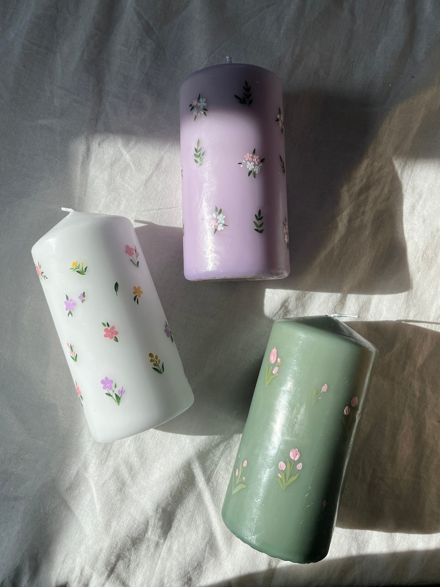 Håndmalte kubbelys (14 cm)
