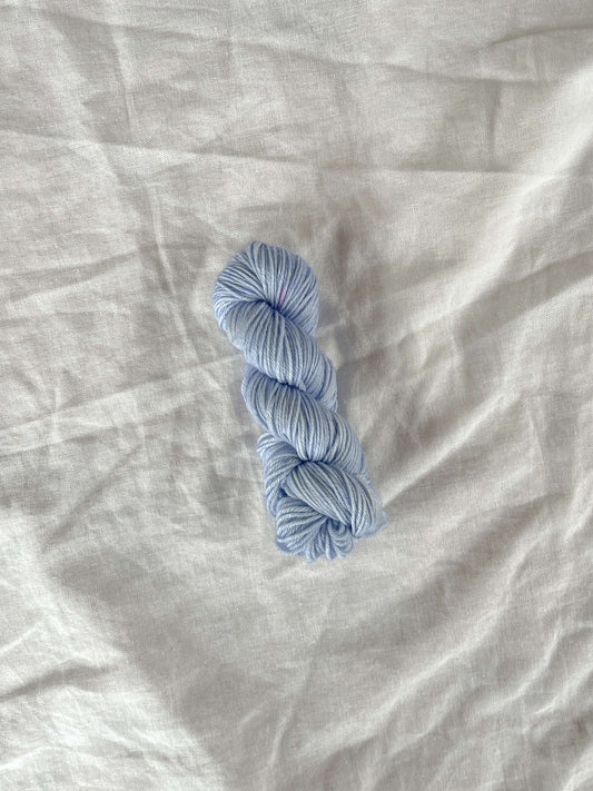 Above - Håndfarget garn - Oliva Fibers & Design