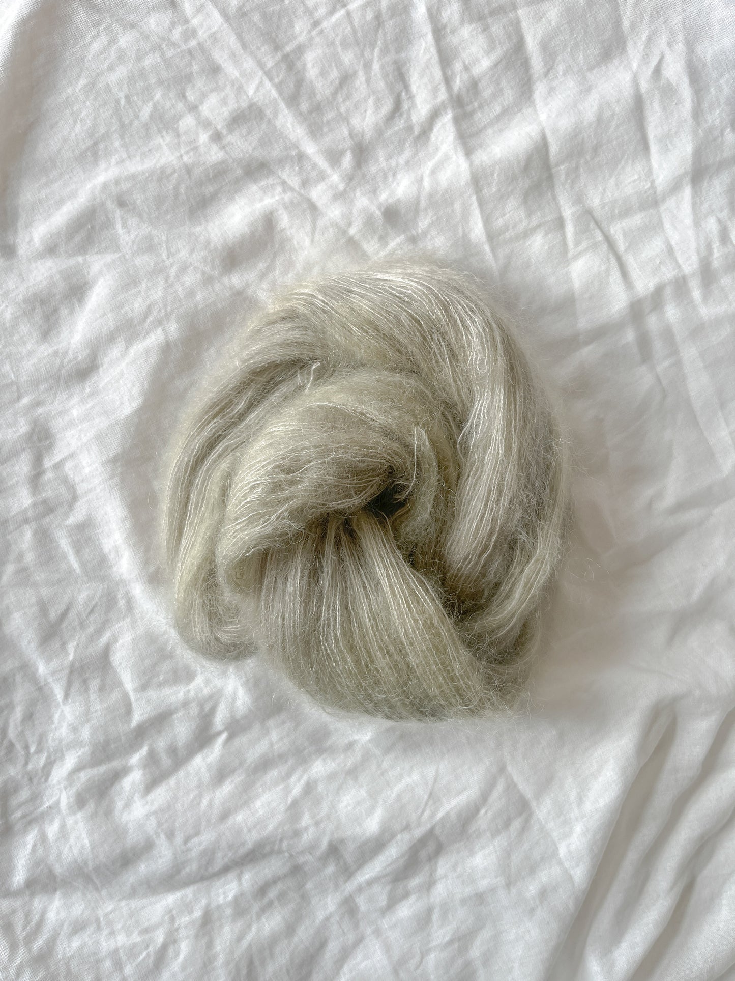 Green Tea - Håndfarget garn - Oliva Fibers & Design