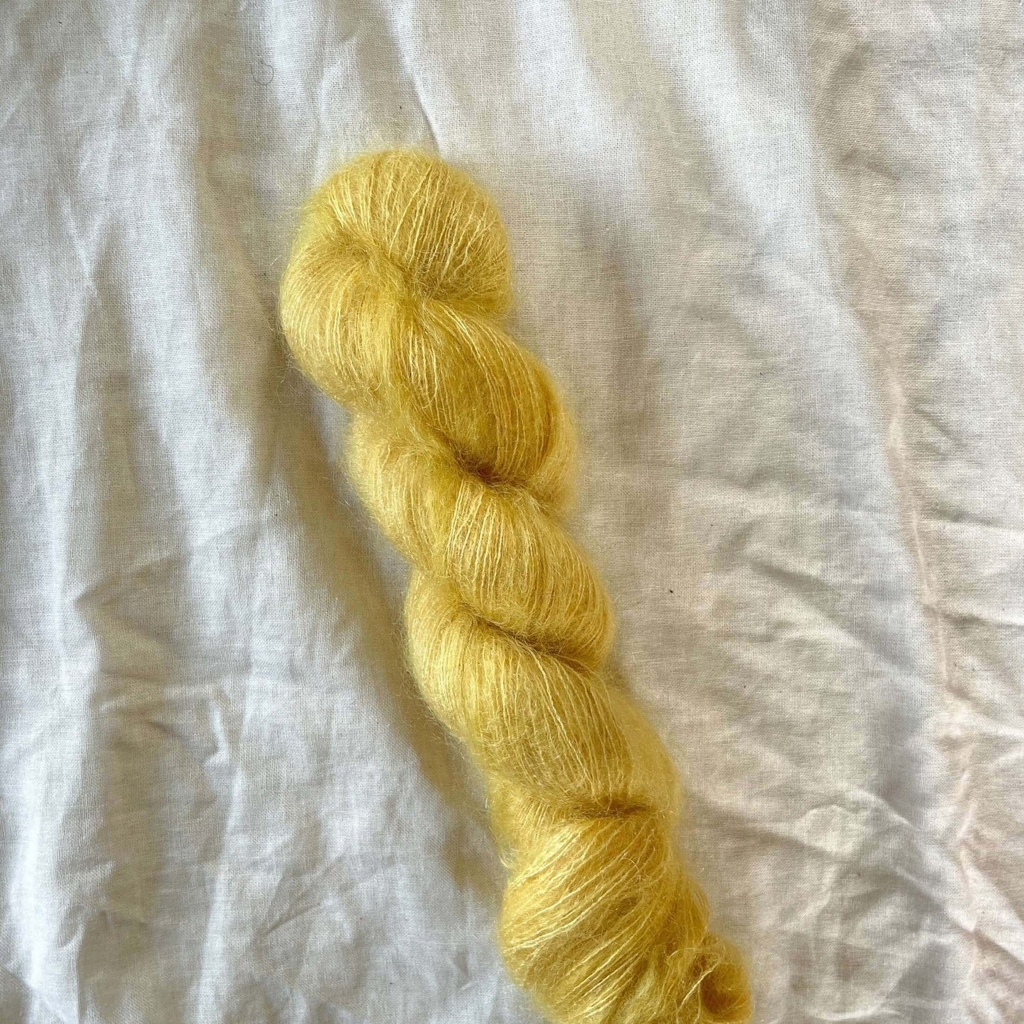 Lemon Sherbert - Håndfarget garn | Oliva Fibers & Design