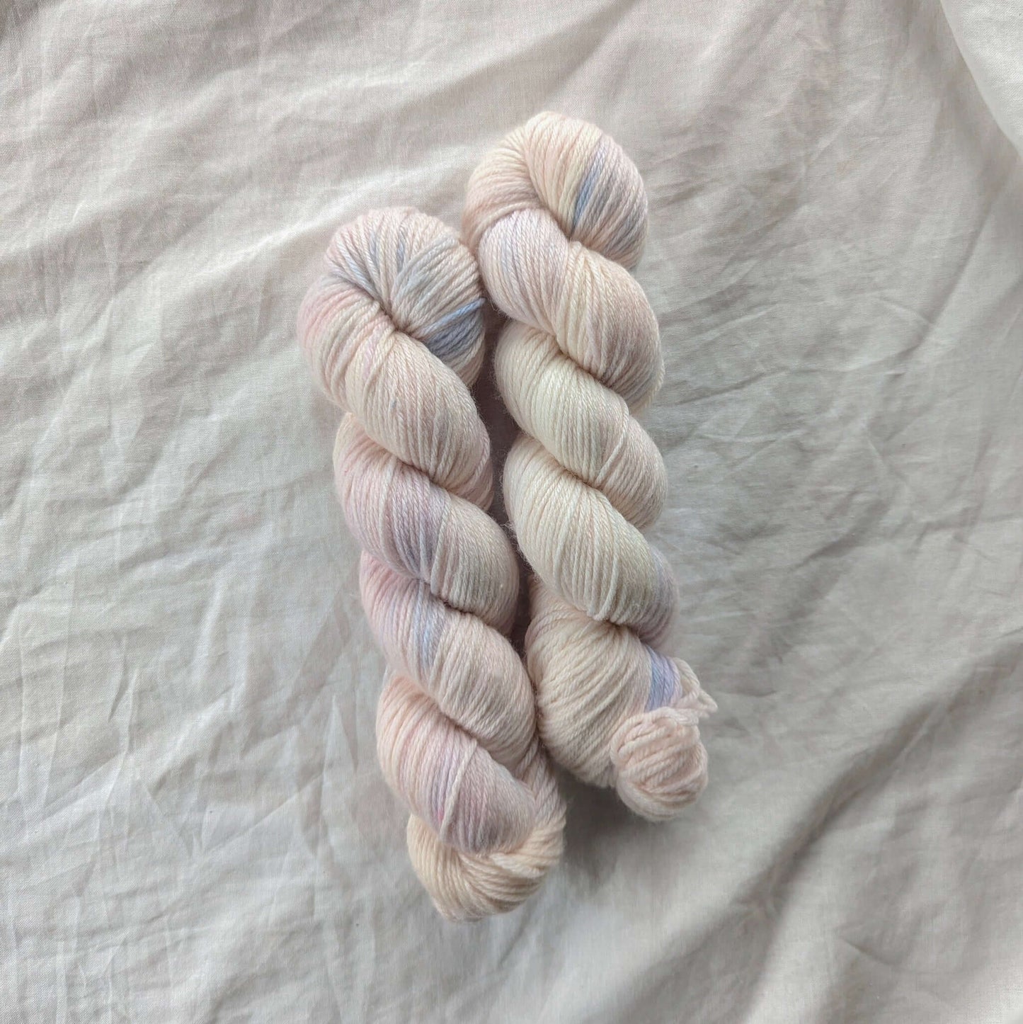 Morning - Håndfarget garn - Oliva Fibers & Design