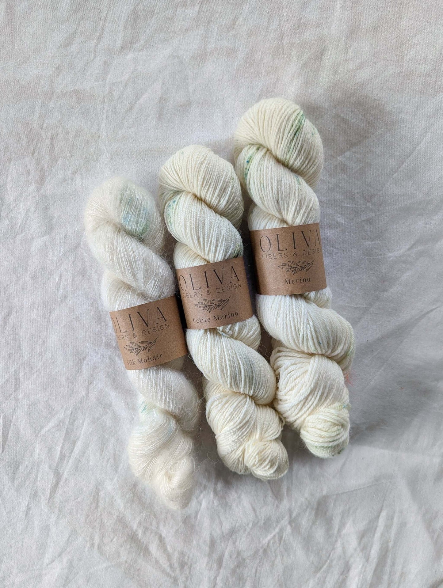 Påfugl - Håndfarget garn - Oliva Fibers & Design