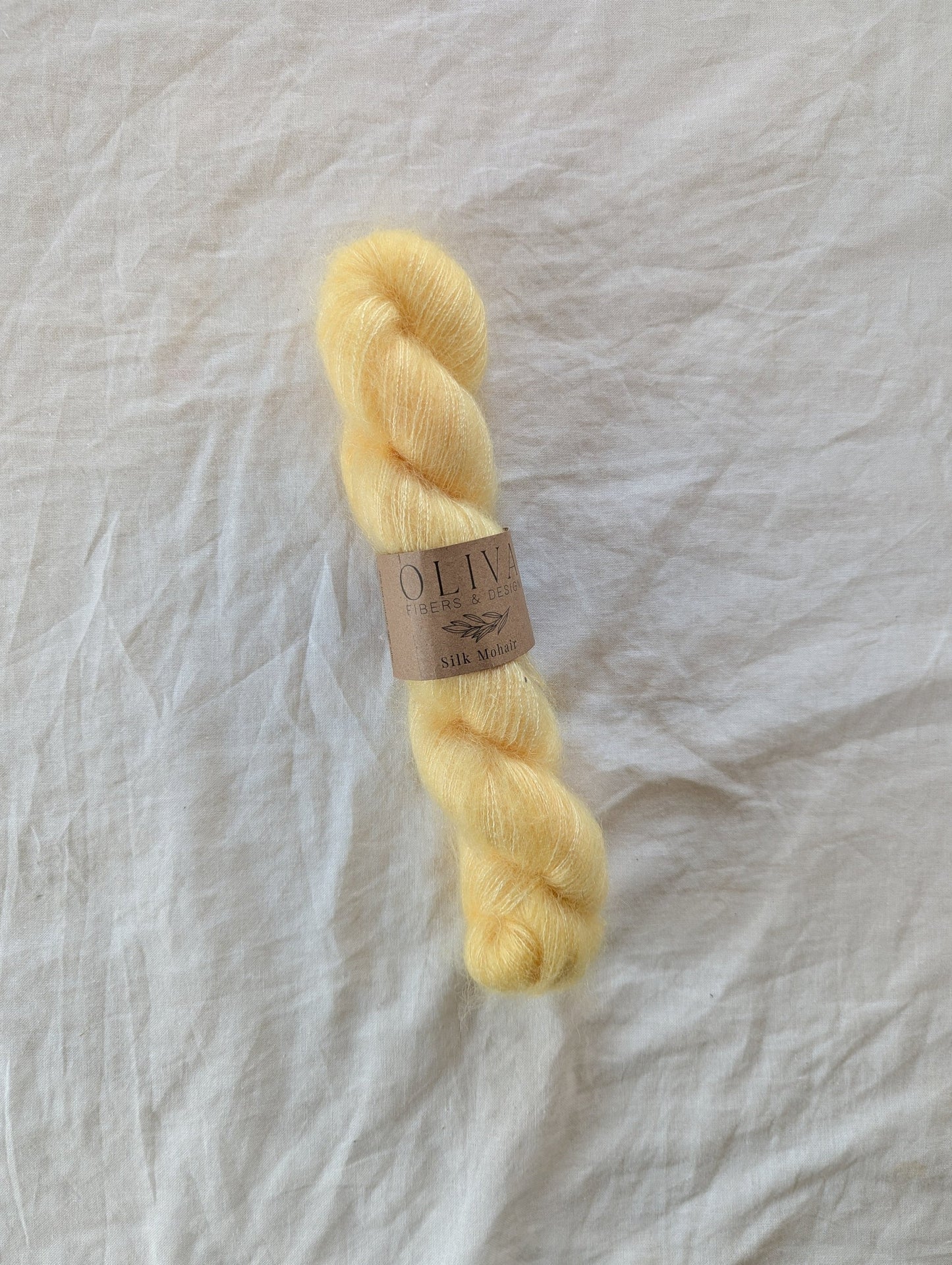 Påskelilje - Håndfarget garn - Oliva Fibers & Design