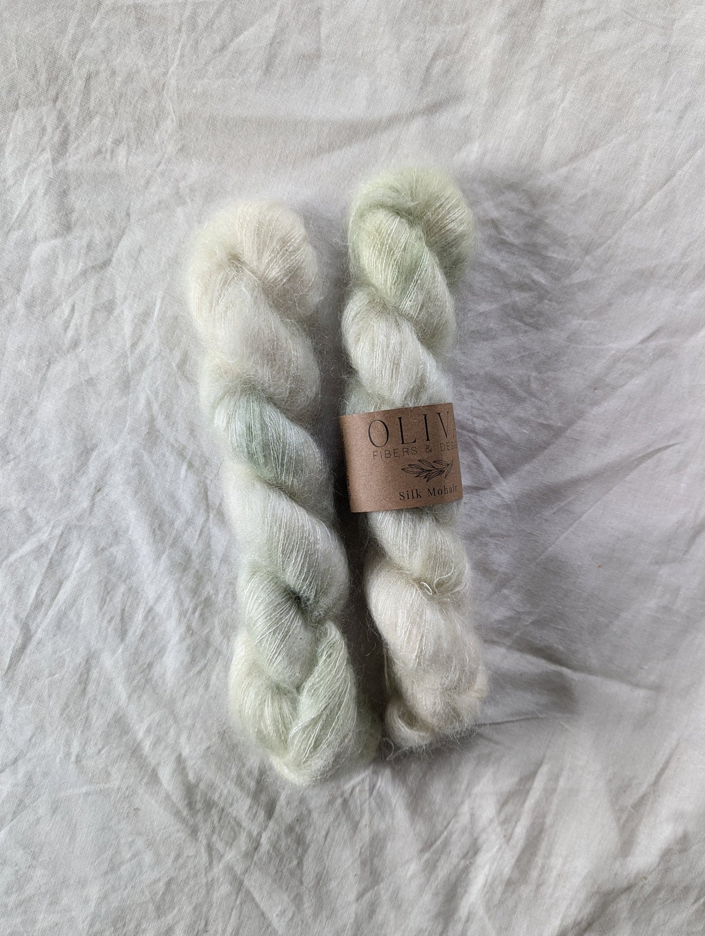 Spring Greens - Håndfarget garn - Oliva Fibers & Design