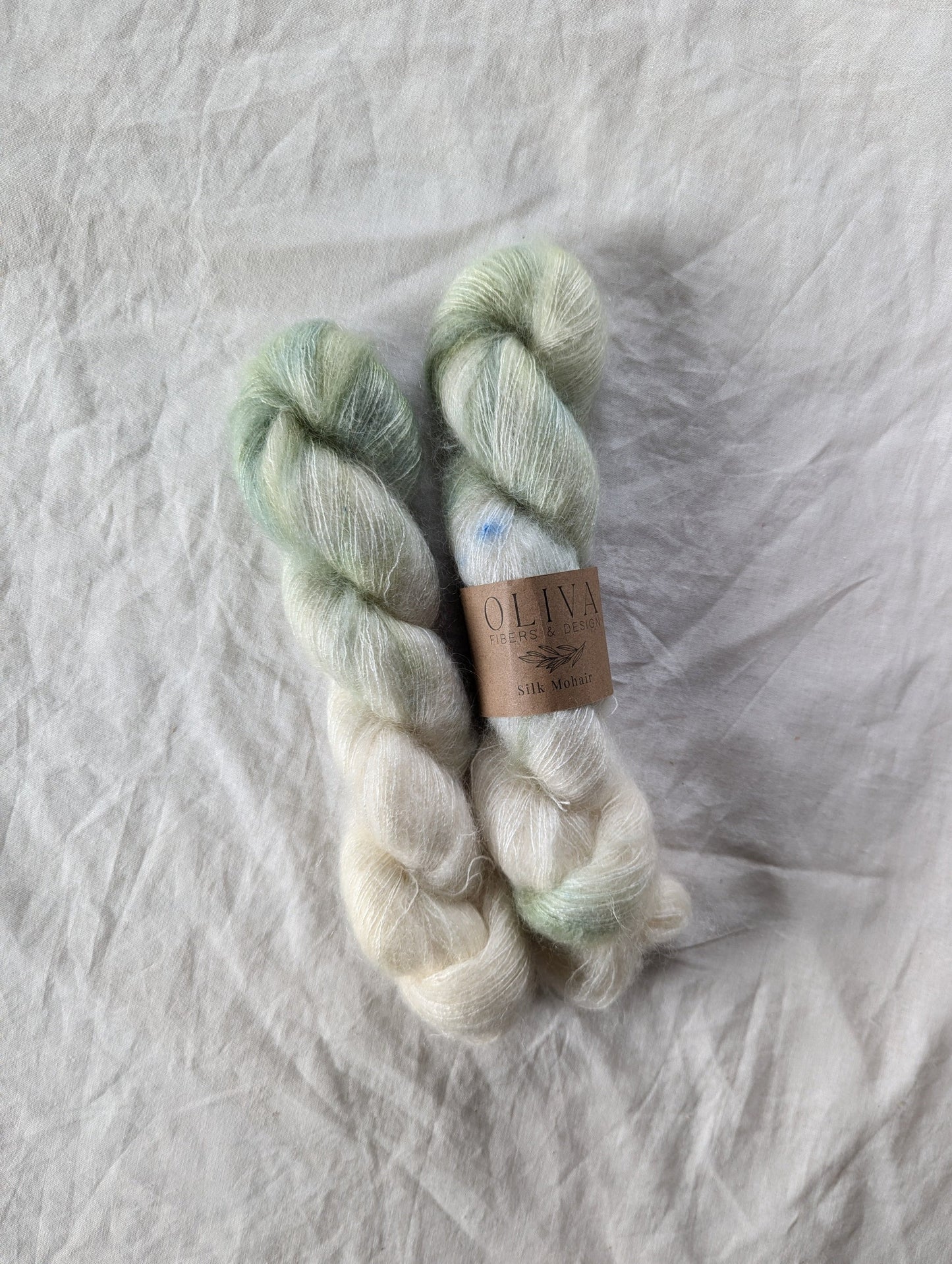 Spring Greens - Håndfarget garn - Oliva Fibers & Design