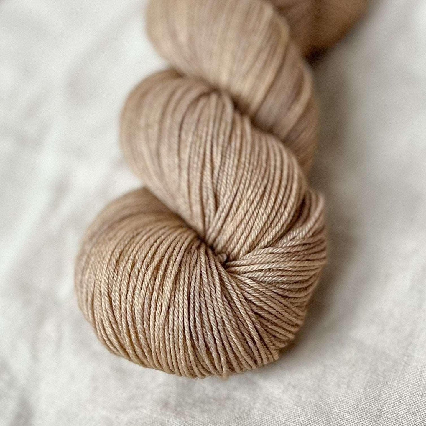 Havre - Håndfarget garn | Oliva Fibers & Design