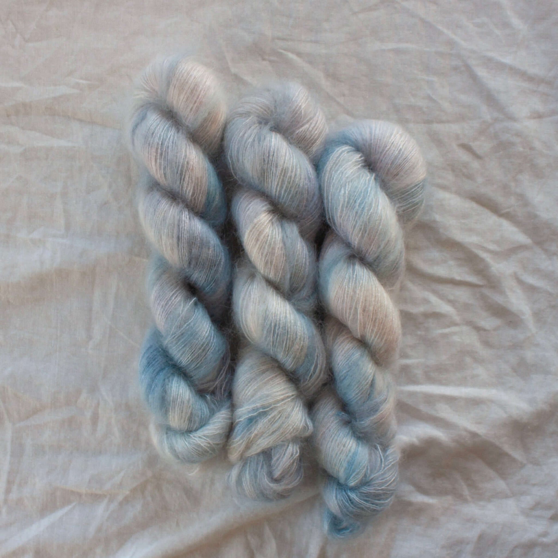 Evening - Håndfarget garn - Oliva Fibers & Design