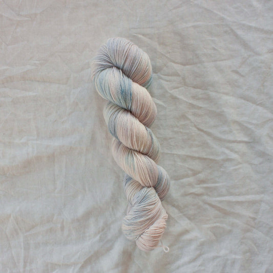 Evening - Håndfarget garn - Oliva Fibers & Design