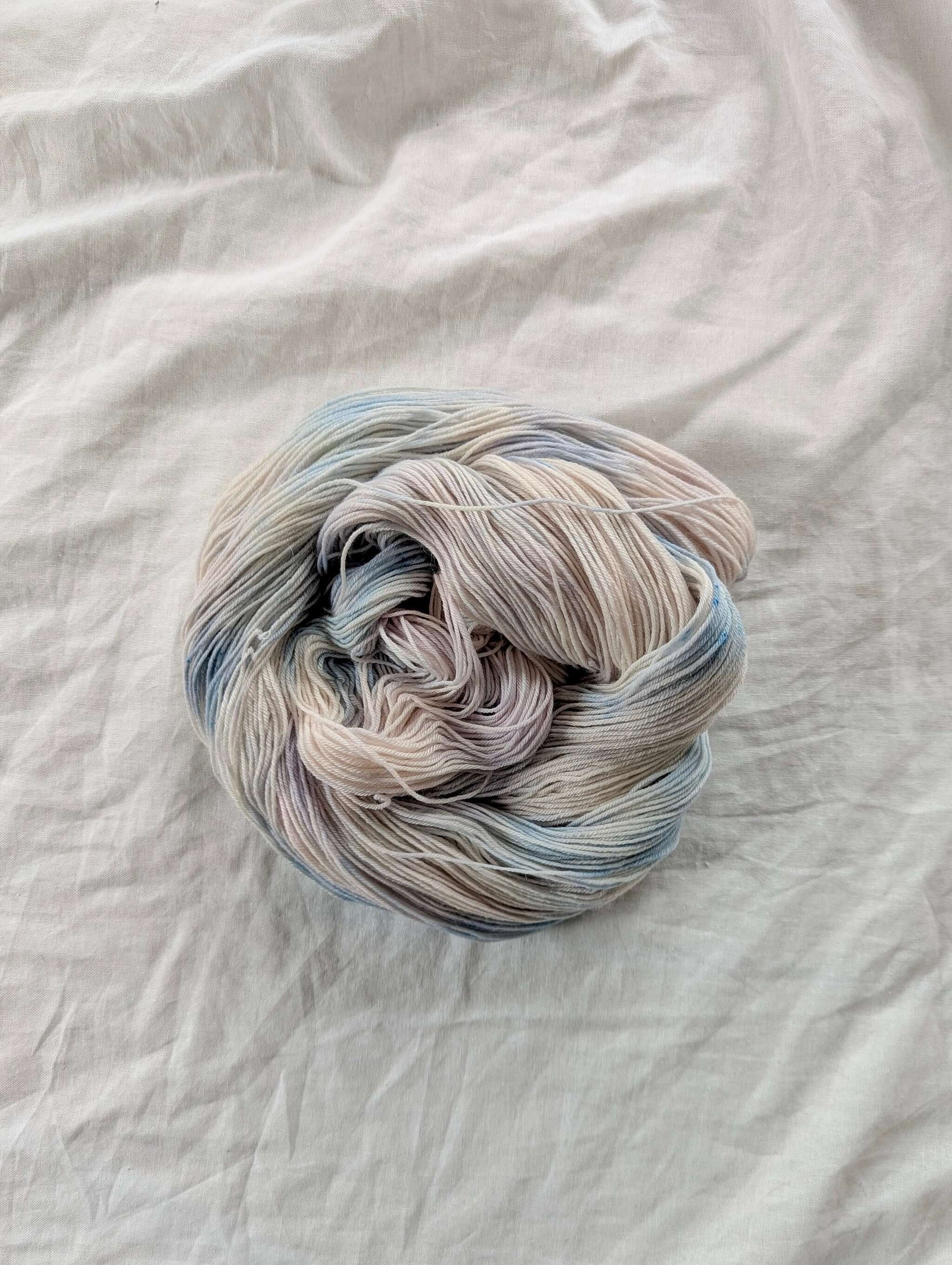 Evening - Håndfarget garn - Oliva Fibers & Design