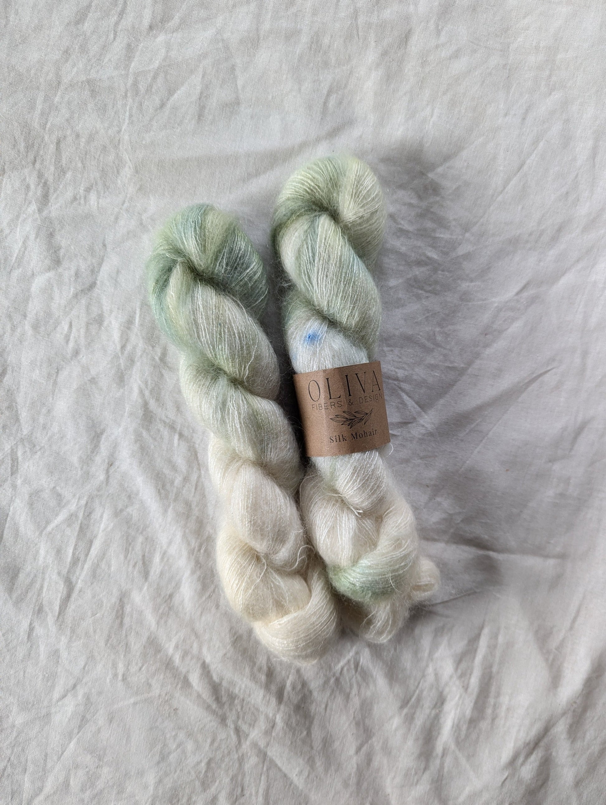 Spring Greens - Håndfarget garn - Oliva Fibers & Design